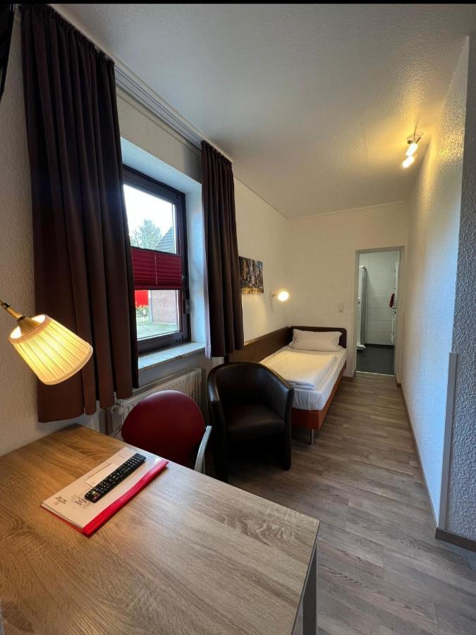 Columbus Und Glamping 3* Bremerhaven